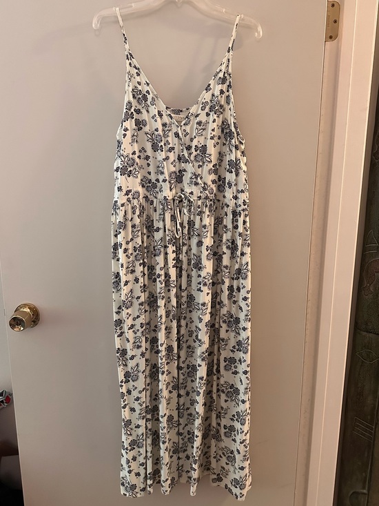 Christy Dawn Dresses & Skirts - Christy Dawn Cream Floral Spaghetti Strap Midi Dress “the Lincoln” size Medium